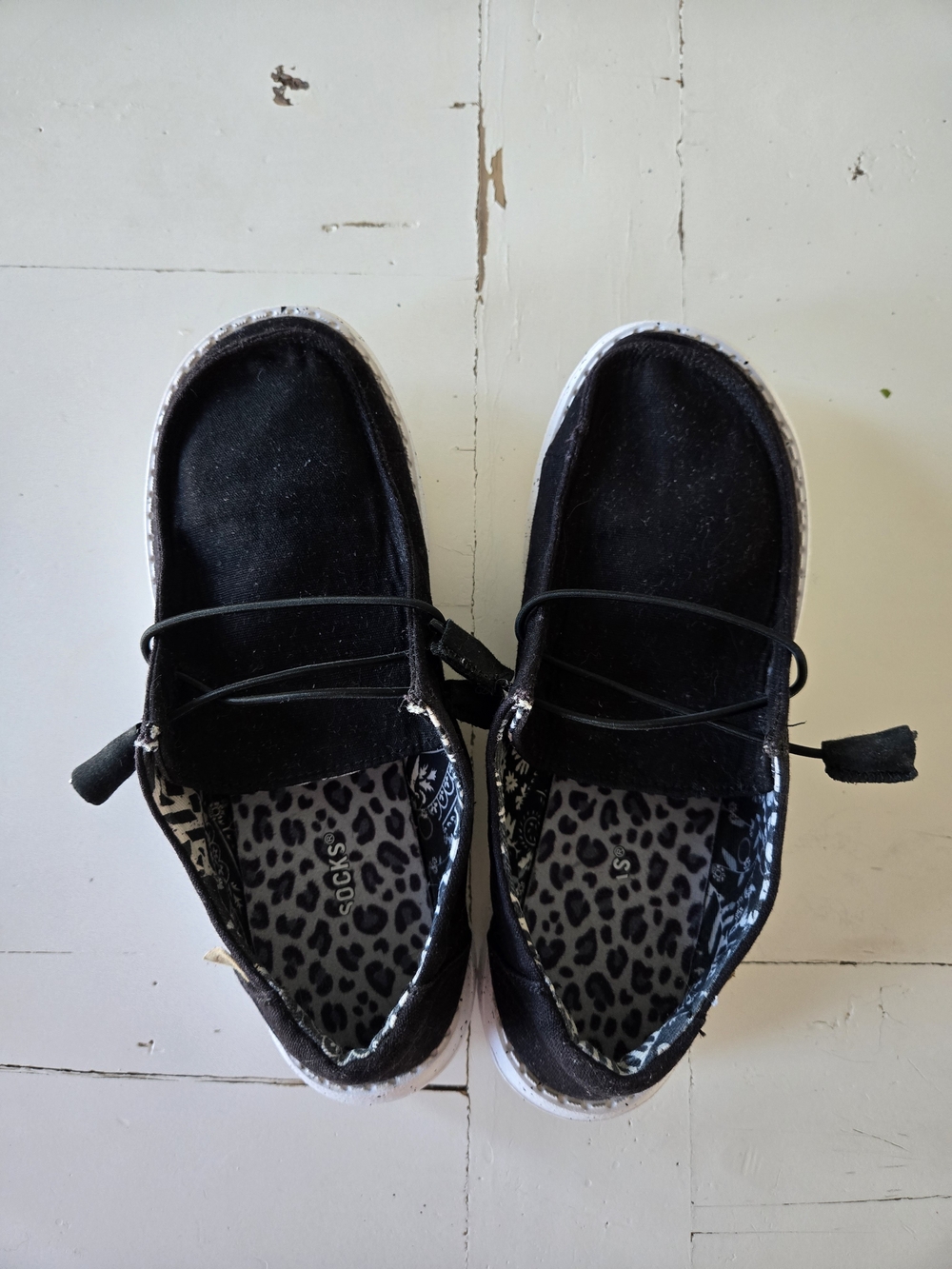 Black HeyDudes with Leopard Insole